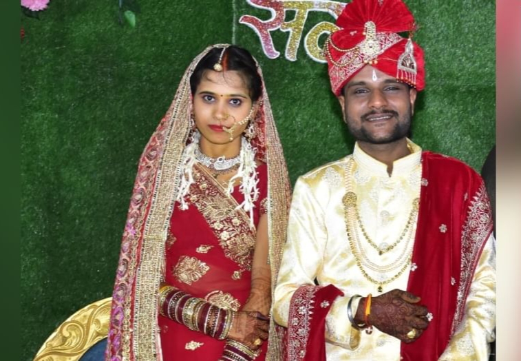 CG Crime : तीजा पर्व से पहले पत्नी की हत्या.! थाने पहुंचकर पति ने किया सरेंडर..पढ़ें पूरी ख़बर