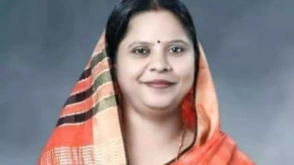 CG Breaking : मुख्य अतिथि सांसद रूपकुमारी चौधरी महासमुंद में करेंगे ध्वजारोहण..पढ़ें पूरी ख़बर