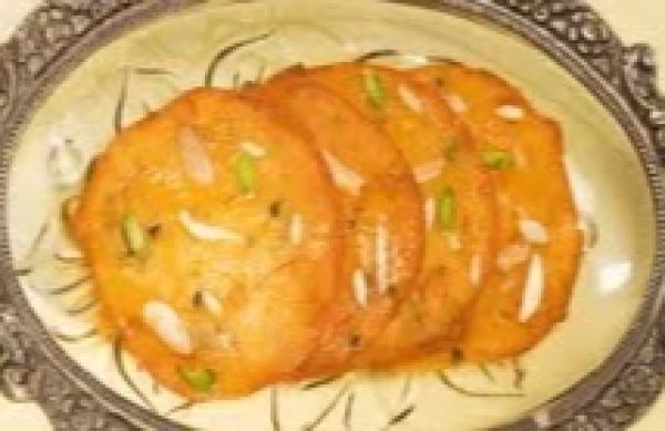 Recipe : पके केले से बनाएं मालपुए, एकदम रूई जैसे नरम बनेंगे और खाने में लाजवाब, जानें विधि