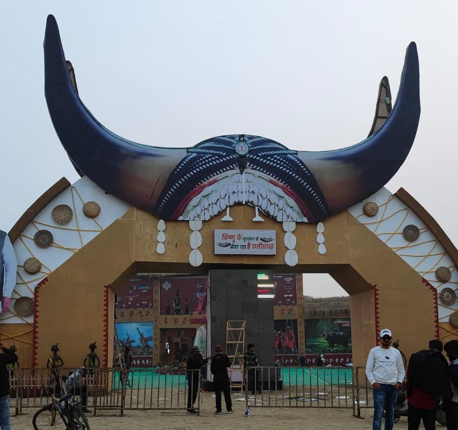 मुख्यमंत्री श्री साय की ऐतिहासिक फल : प्रदेश की जनता बनी महाकुंभ की साक्षी, पच्चास हजार से अधिक श्रद्धालुओं छत्तीसगढ़ पैवेलियन शरण लेकर बनाया सार्थक