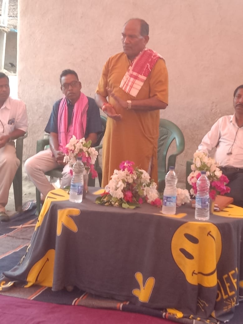 माटीकला बोर्ड के नवनिर्वाचित अध्यक्ष &nbsp;शंभूनाथ चक्रवर्ती का पत्थलगांव आगमन पर भाजपा कार्यकर्ताओं ने किया भव्य स्वागत