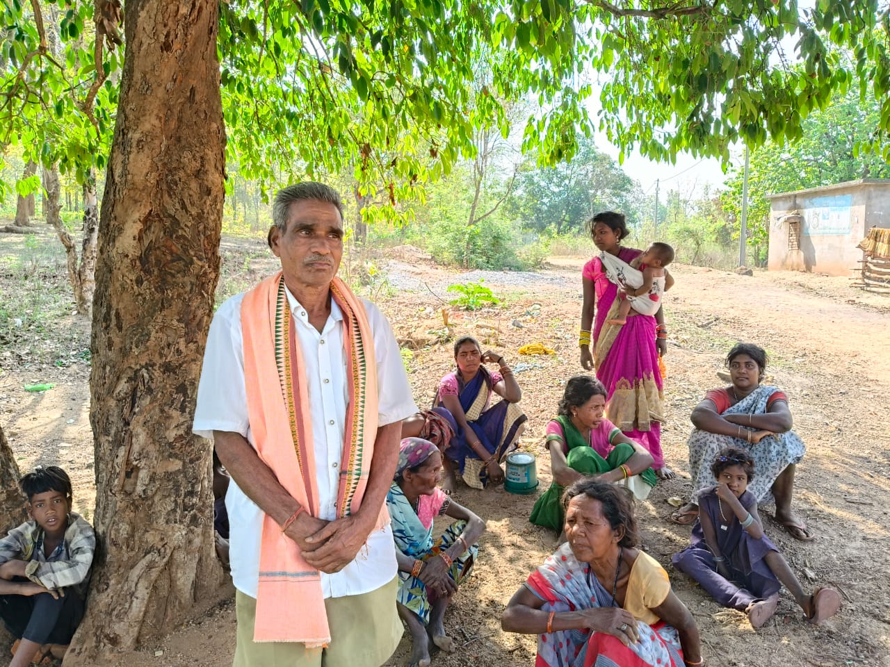 मुख्यमंत्री ने फोन में जाना बिरहोर बस्ती में समस्याओं का हाल,सीएम ने कहा स्थानीय समस्याओं का निराकरण करने कलेक्टर को देंगे निर्देश