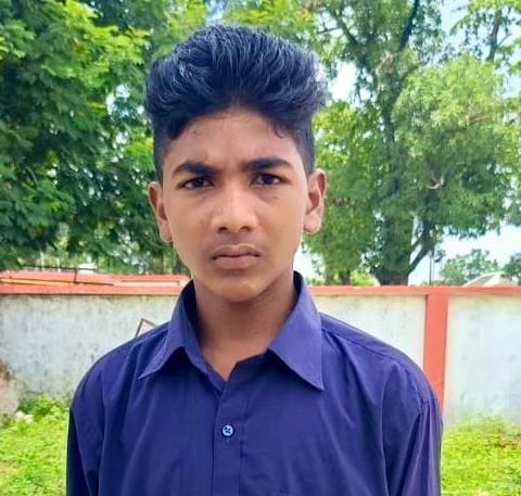 अंधेरे से उजाले की ओर: पूवर्ती गांव के माड़वी अर्जुन की उड़ान.....