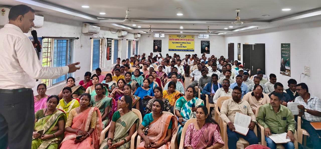 कलेक्टर रोहित व्यास के मार्गदर्शन में संचालित यशस्वी जशपुर उन्मुखीकरण प्रशिक्षण का हुआ समापन।&nbsp;