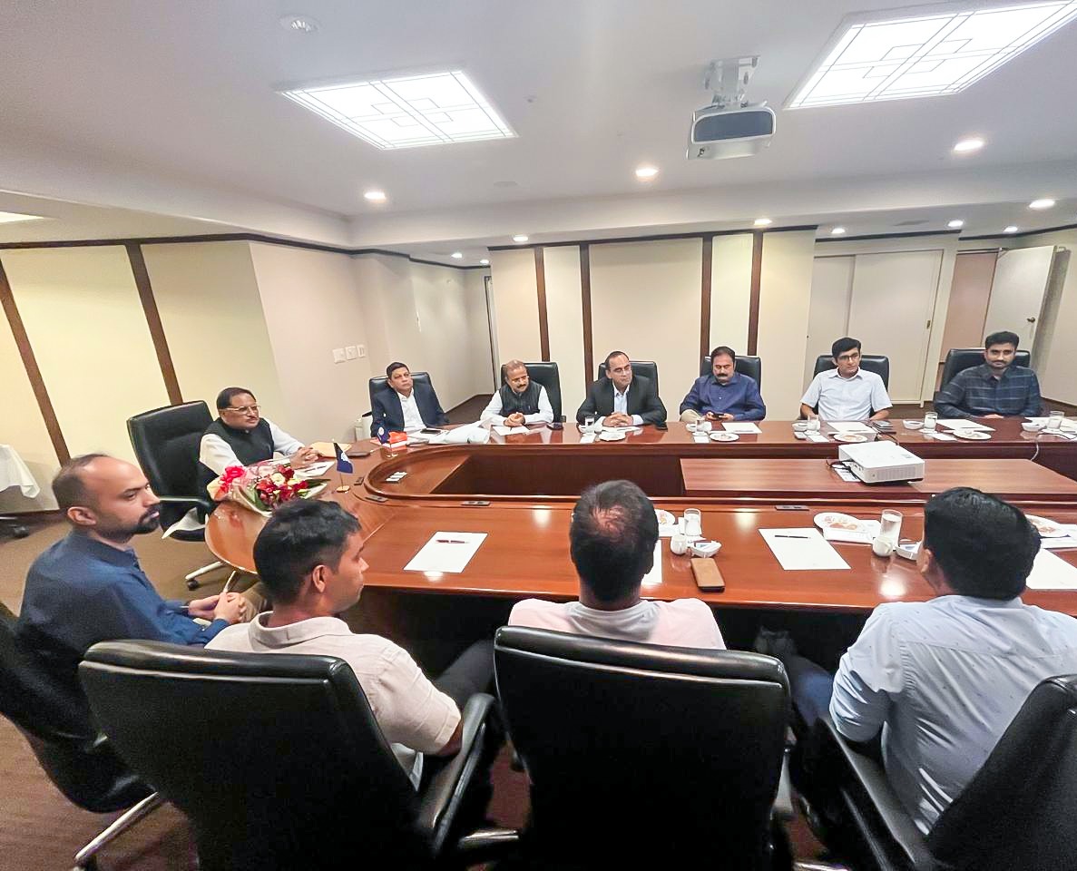 जापान में निवेश से लेकर अंतरिक्ष प्रौद्योगिकी तक छत्तीसगढ़ की वैश्विक साझेदारी को सुदृढ़ कर रहे हैं मुख्यमंत्री श्री विष्णुदेव साय &nbsp;