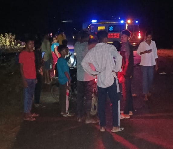 बिग ब्रेकिंग :- बगीचा के जूरूडांड में हिट एंड रन केस मामले में कई घायल,गणेश विषर्जन करने जा रहे थे ग्रामीण,राहत कार्य में जुटे ग्रामीण संग पुलिस