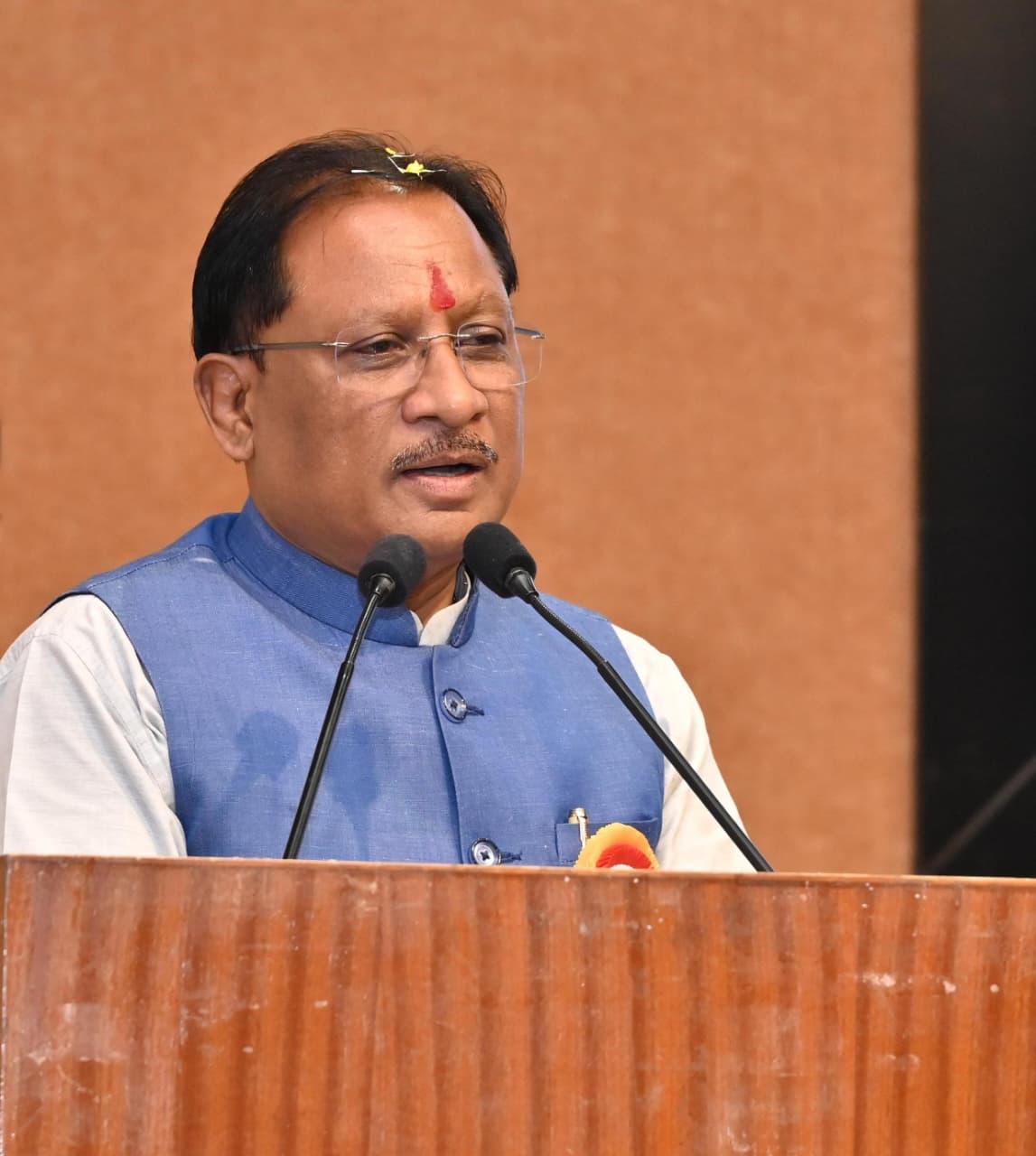 सीएम ने कार्यकर्ताओं के साथ किया स्नेह मिलन.....संगठन का हर कार्यकर्ता वैचारिक क्रांति के साथ समाज के अंतिम व्यक्ति तक पहुंचे तो होगा आत्मनिर्भर भारत का निर्माण :मुख्यमंत्री विष्णुदेव साय