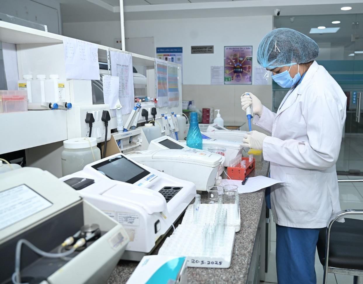 जिला अस्पताल पंडरी बना देश का सबसे पहला और इंटिग्रेटेड पब्लिक हेल्थ लैब (IPHL) जिला अस्पताल बलौदाबाजार बना देश का दूसरा क्वालिटी सर्टिफाइड लैब