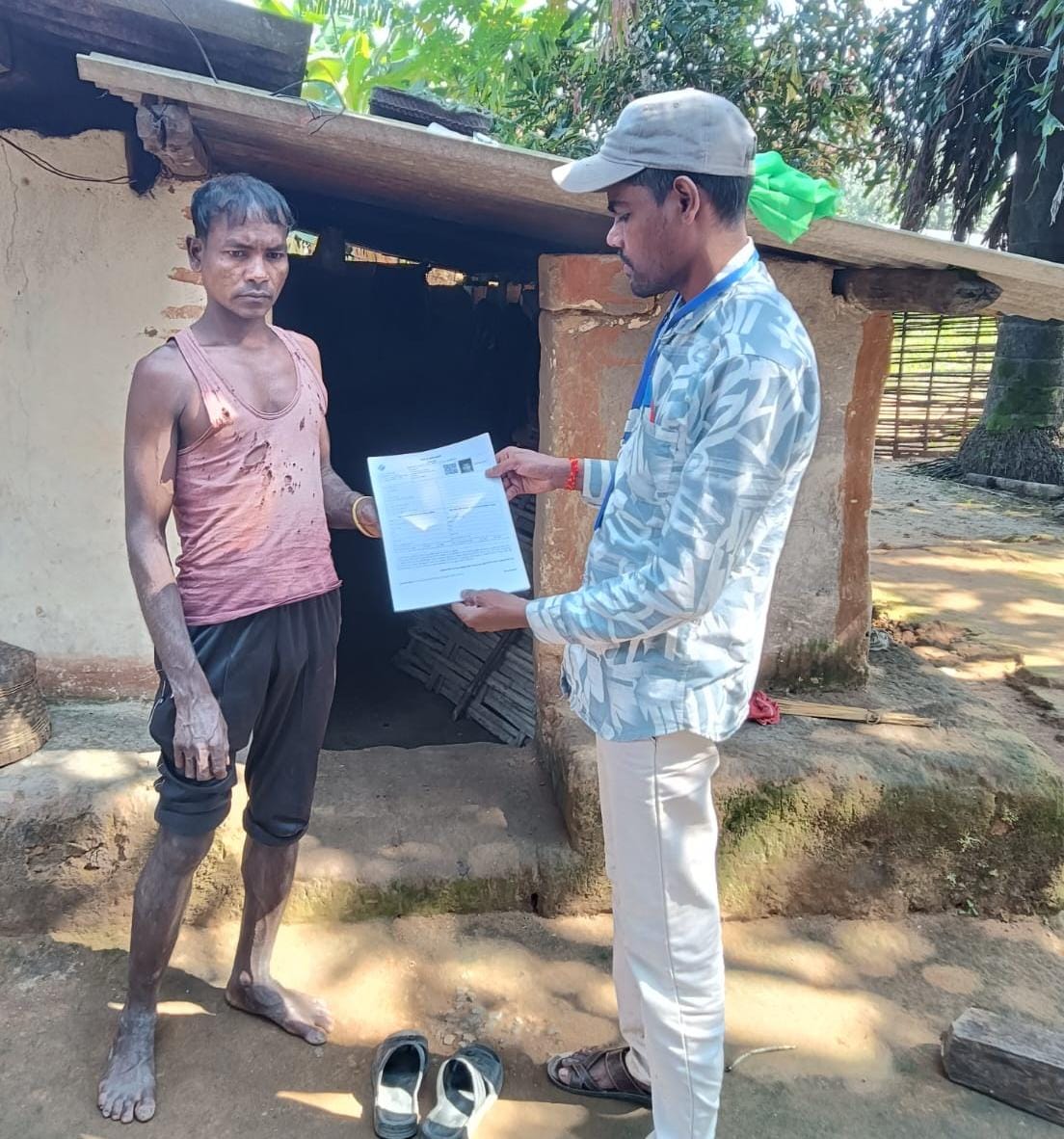 नारायणपुर में विशेष गहन पुनरीक्षण ने पकड़ी रफ्तार,जंगल-पहाड़ों के रास्तों से मतदाताओं तक पहुंच रही टीम