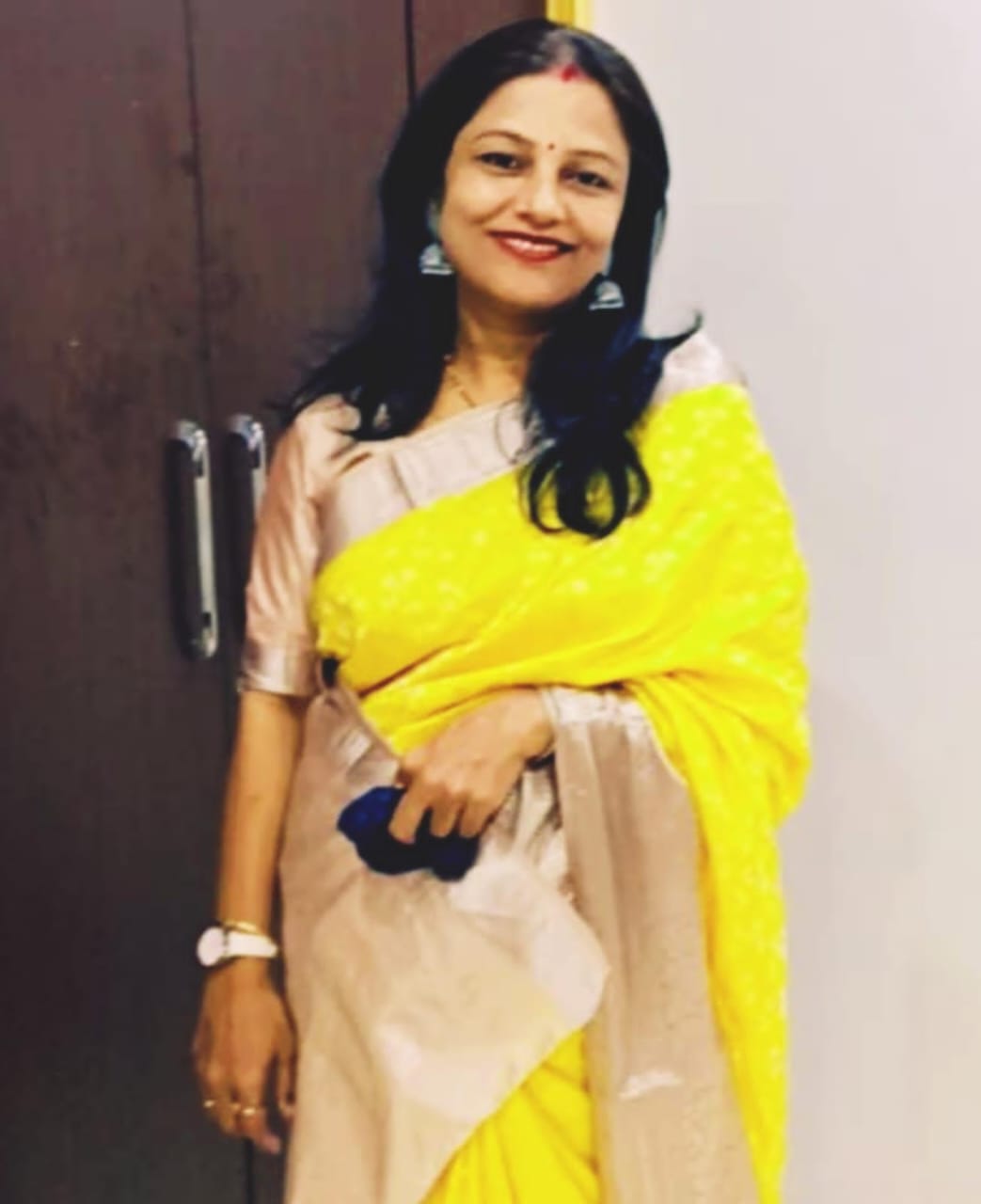 छत्तीसगढ़ की डिजिटल व्यवस्था ने बनाया मुश्किल काम आसान,भुवनेश्वर में रहते हुए भी श्रीमती सोनम त्रिपाठी ने बिलासपुर से अपने दिवंगत पिता का डिजिटल मृत्यु प्रमाण पत्र किया प्राप्त