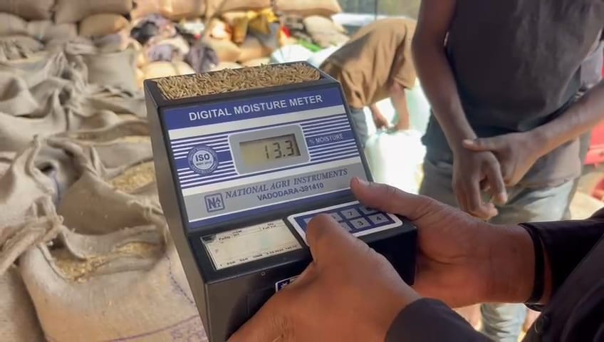 जिले के उपार्जन केंद्रों में धान खरीदी सुचारू रूप से जारी,2628 किसानों से खरीदी गई &nbsp;167246 क्विंटल &nbsp;धान