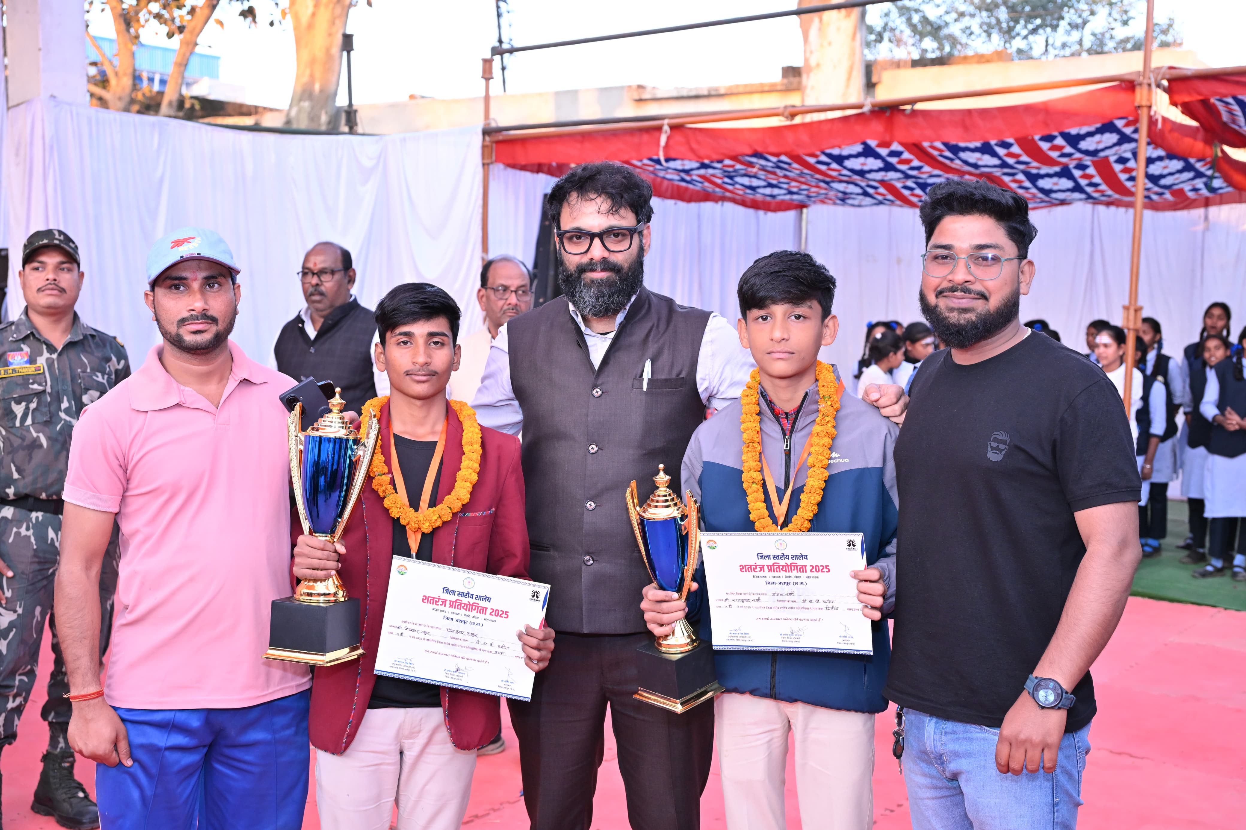 पत्थलगांव में जिला स्तरीय शतरंज प्रतियोगिता का हुआ समापन,विजेताओं को प्रशस्ति पत्र, स्मृति चिन्ह एवं नगद पुरस्कार किए गए प्रदान