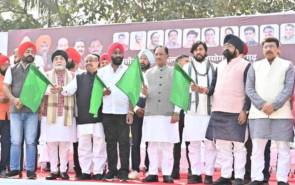 मुख्यमंत्री श्री साय वीर बाल रैली में हुए शामिल, छोटी सी उम्र में साहिबजादों ने वीरता और गौरव की जो मिसाल पेश की, वह युगों तक प्रेरणा देती रहेगी &ndash; मुख्यमंत्री