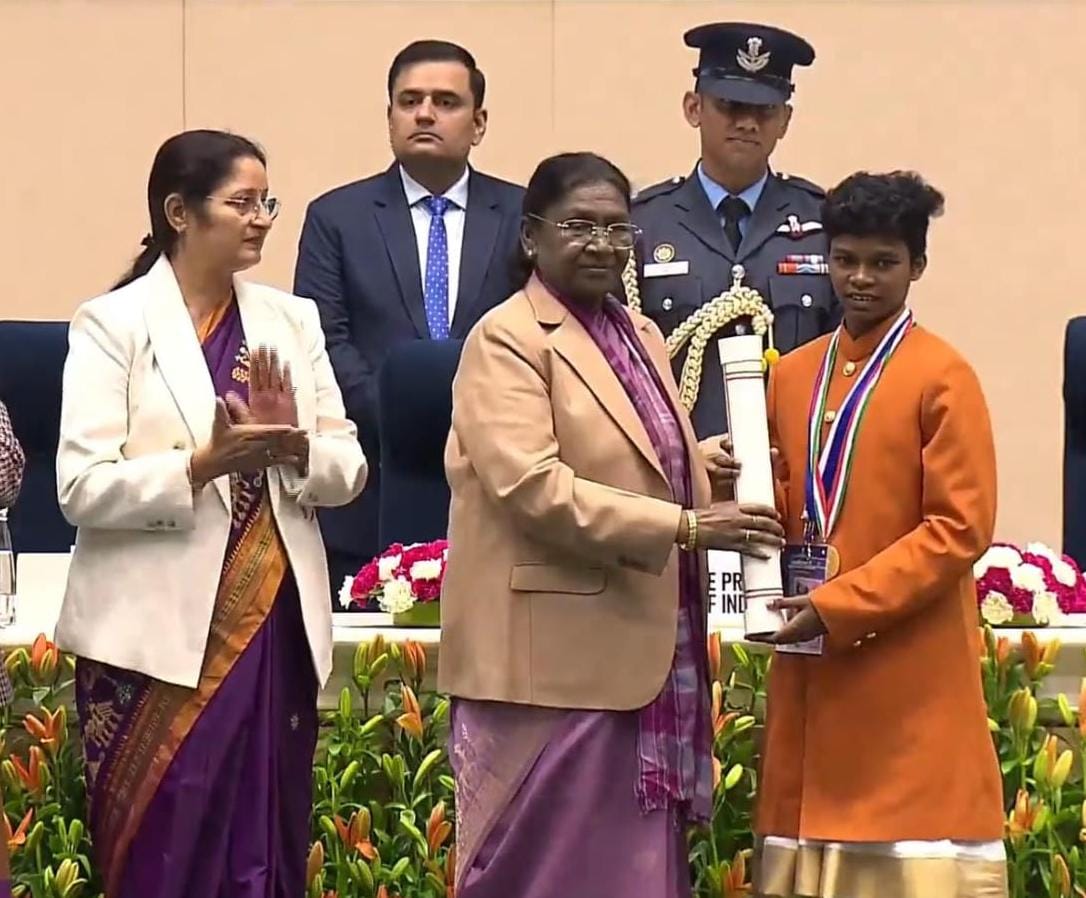 जूडो में उत्कृष्ट प्रदर्शन पर योगिता मंडावी राष्ट्रीय बाल पुरस्कार से सम्मानित: मुख्यमंत्री श्री विष्णुदेव साय ने दी बधाई और शुभकामनाएं