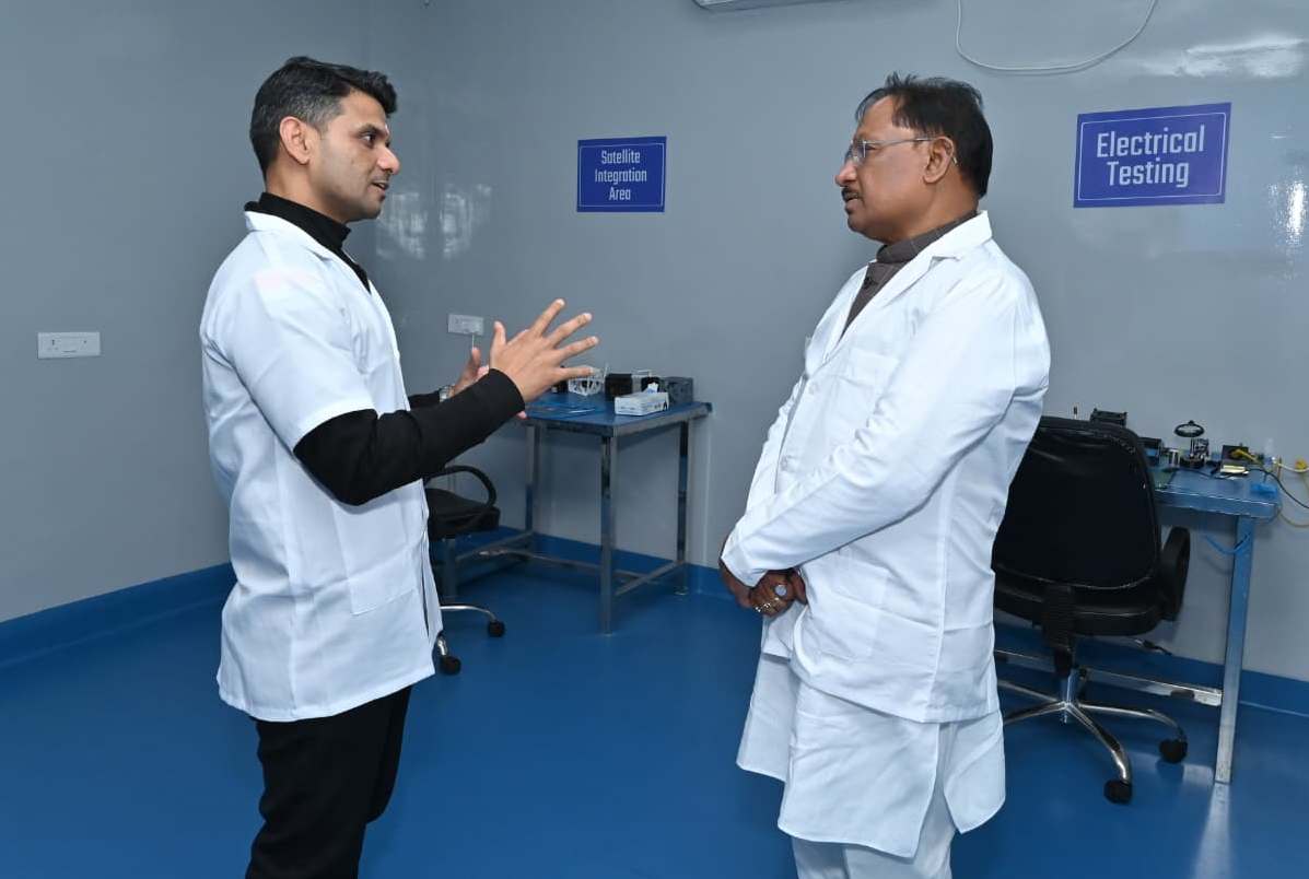 मुख्यमंत्री ने अंतरिक्ष संगवारी कार्यक्रम के तहत प्रदेश के पहले अंतरिक्ष केंद्र का किया शुभारंभ,प्रदेश में अंतरिक्ष संगवारी पहल को मिलेगा विस्तार