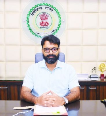 कलेक्टर के निर्देशों का गंभीरता से करना होगा पालन,शासकीय सेवकों को वाहन चलाते समय हेलमेट एवं सीटबेल्ट लगाना होगा जरूरी