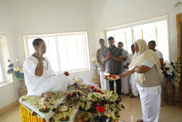 जागरूकता और जीवनशैली में सुधार की आवश्यकता -बाबा औघड़ गुरुपद संभव राम जी-जनसेवा अभेद आश्रम नारायणपुर में महाशिवरात्रि पूजन एवं अघोरेश्वर महाविभूति स्थल का वार्षिकोत्सव सोल्लास संपन्न