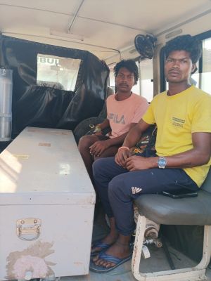 समुद्र में डूब जाने से संदीप की मौत होने से परिजनों ने सीएम कैंप कार्यालय से लगाई गुहार,तत्काल मुख्यमंत्री की पहल से कर्नाटक से गृह ग्राम पहुंचा शव