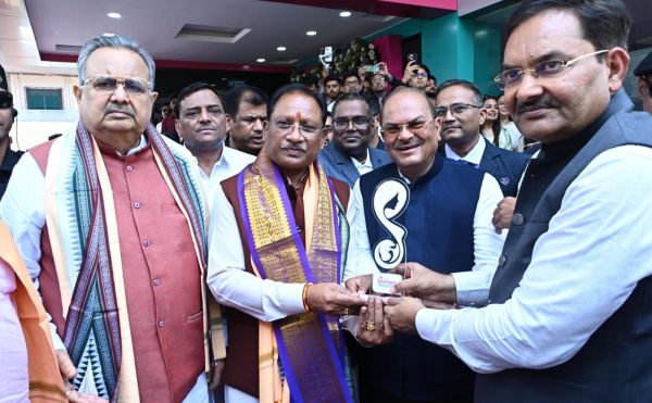 बॉर्नियो मदर एंड चाइल्ड केयर हॉस्पिटल' का किया मुख्यमंत्री ने किया शुभारंभ,मिलेगी अत्याधुनिक सुविधाएं