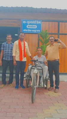 दुर्घटना ने श्याम से छीना पैरों का बल तो सीएम कैम्प कार्यालय बना सहारा,मुख्यमंत्री श्री विष्णुदेव साय को श्याम ने दिया धन्यवाद