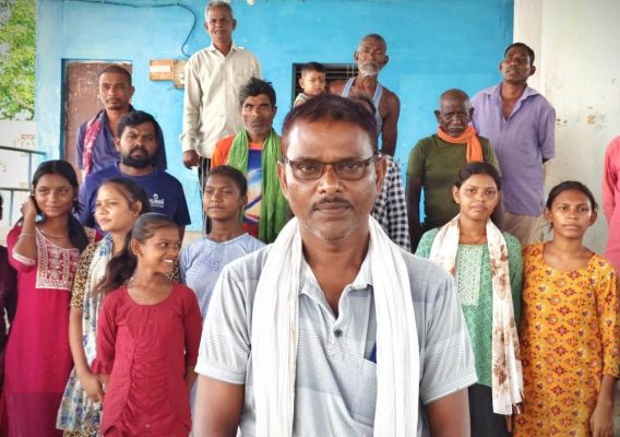 युक्तियुक्तकरण नीति से मिले तरौद स्कूल को चार नए शिक्षक....खबर पाकर खुश हैं गांव के बच्चे,&nbsp;दिखने लगी पढ़ाई की ललक