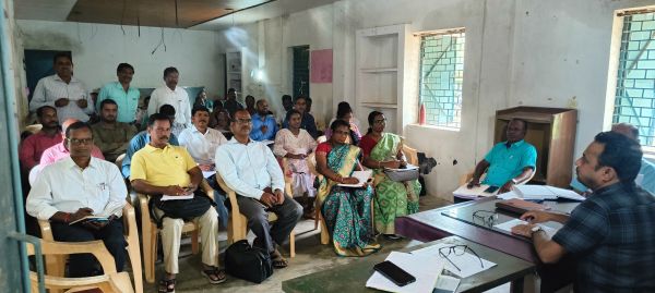 विद्यालयों में गुणवत्तापूर्ण &nbsp;शिक्षा हेतु विकासखंड मनोरा में समीक्षा बैठक संपन्न