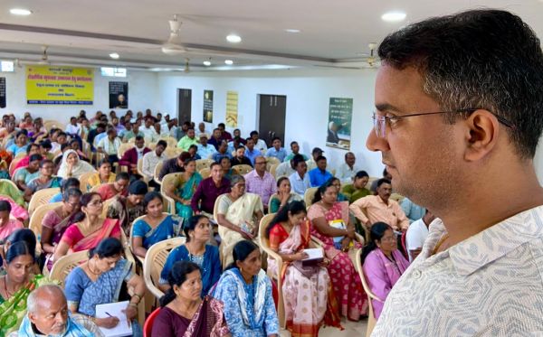 संकल्प के प्राचार्य विनोद गुप्ता ने उन्मुखीकरण में लिया विशेष सत्र: शिक्षा गुणवत्ता उन्नयन के लिए प्राथमिक शाला के प्रधान पाठकों का हुआ उन्मुखीकरण जशपुर