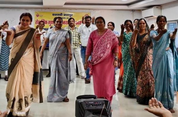 प्राथमिक विद्यालय का शिक्षक चाहे तो विद्यालय का &nbsp;वातावरण बदल सकता है - विनोद गुप्ता&nbsp;