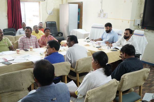 *कलेक्टर श्री रोहित व्यास की अध्यक्षता में जीवनदीप कार्यकारिणी समिति की बैठक सम्पन्न...धोबी, कम्प्यूटर आपरेटर, कर्मचारियों, &nbsp;सीटी टेक्नीशियन के मानदेय में वृद्धि का लिया गया निर्णय*