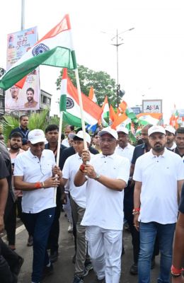 *मुख्यमंत्री श्री साय ने हजारों युवाओं के साथ लगाई स्वतंत्रता की दौड़.....भारत माता और रानी दुर्गावती की प्रतिमा पर माल्यार्पण कर उन्हें नमन किया*