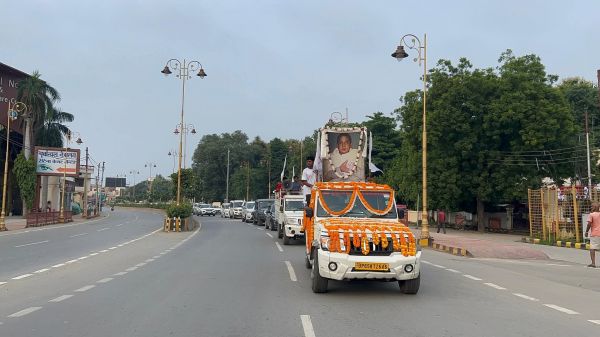 अघोर पीठ आश्रम, पड़ाव में हर्षोल्लासपूर्वक मनाया गया श्री सर्वेश्वरी समूह का 65वाँ स्थापना दिवस....हमें साधु और सैनिक दोनों के कर्तव्यों को करना है -औघड़ गुरुपद संभव राम जी