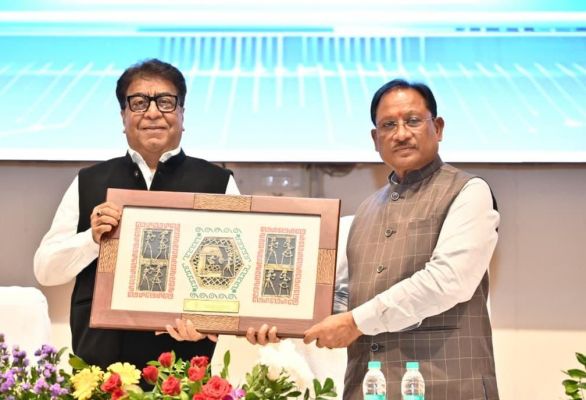 मुख्यमंत्री ने किया &lsquo;मेक इन सिलिकॉन&rsquo; संगोष्ठी का शुभारंभ...टेक्नोलॉजी और नवाचार हब बनेगा छत्तीसगढ़ : सी एम श्री साय