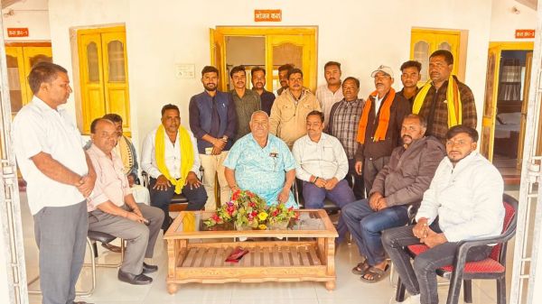 सर्व यादव समाज के प्रदेश अध्यक्ष रमेश यदु का जशपुर दौरा , सन्ना में समाज के लोगों से की मुलाकात , विभिन्न विषयों पर हुई चर्चा&rdquo; आज गोकुलाष्टमी महोत्सव में होंगे शामिल