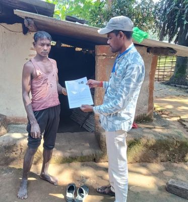 नारायणपुर में विशेष गहन पुनरीक्षण ने पकड़ी रफ्तार,जंगल-पहाड़ों के रास्तों से मतदाताओं तक पहुंच रही टीम