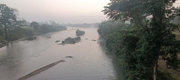 रानीकोम्बो ईब नदी पर एनीकेट निर्माण होने से किसानों को मिल सकेगा दोहरी लाभ,एनीकेट से पाइप बिछा कर खेतों तक पहुंचाया जा सकता है पानी...