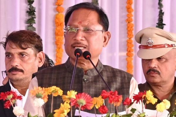 केराडीह&nbsp; में प्राथमिक स्वास्थ्य केंद्र की स्वीकृति पर ग्रामीणों और भाजपा कार्यकर्ताओं ने जताया आभार