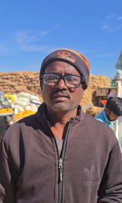 जिले में समर्थन मूल्य पर पारदर्शी धान खरीदी से किसानों में बढ़ा आत्मविश्वास,महुआटोली उपार्जन केंद्र में किसान इंद्र चौहान ने बिना किसी परेशानी के बेचा धान,&nbsp;