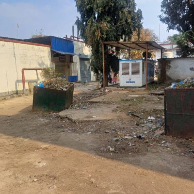 जिला अस्पताल व मातृ व शिशु अस्पताल परिसर से किया गया कचरा का निस्तारण,