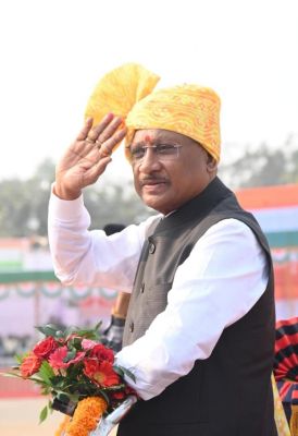 संविधान, लोकतंत्र और सुशासन के रास्ते विकसित छत्तीसगढ़ का निर्माण सरकार का संकल्प : मुख्यमंत्री विष्णु देव साय,मुख्यमंत्री ने बिलासपुर में फहराया तिरंगा