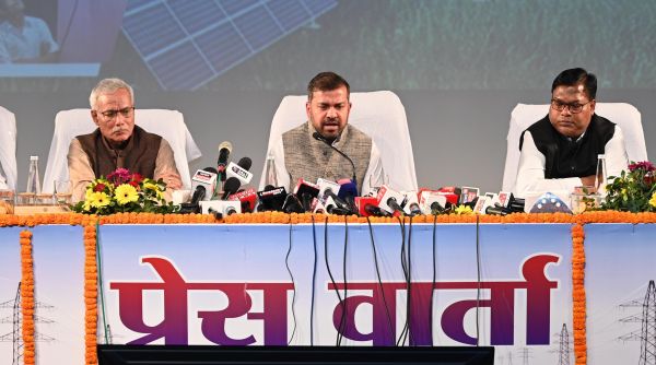 ऊर्जा विभाग के सचिव डॉ. रोहित यादव ने पत्रकारों से साझा की विभागीय उपलब्धियां, प्रदेश को देश की ऊर्जा राजधानी बनाने की दिशा प्रयास